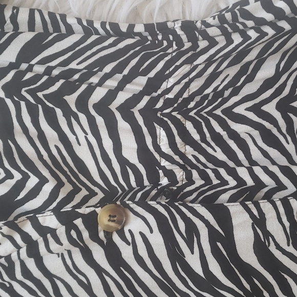 Zebra print 3/4 dress - Picture 5 of 8